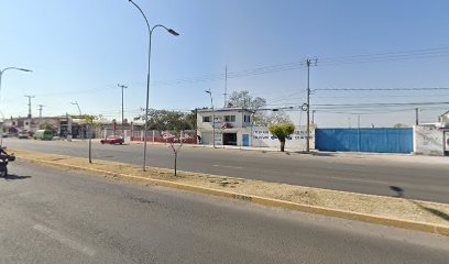 Grúas León